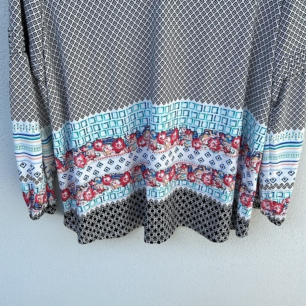 Style & Co Tunic Shirt Plus Size XXL. Black White and Floral Patterns - Picture 2 of 5